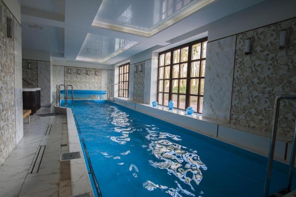 Hotel Rytwiany Bagian luar foto