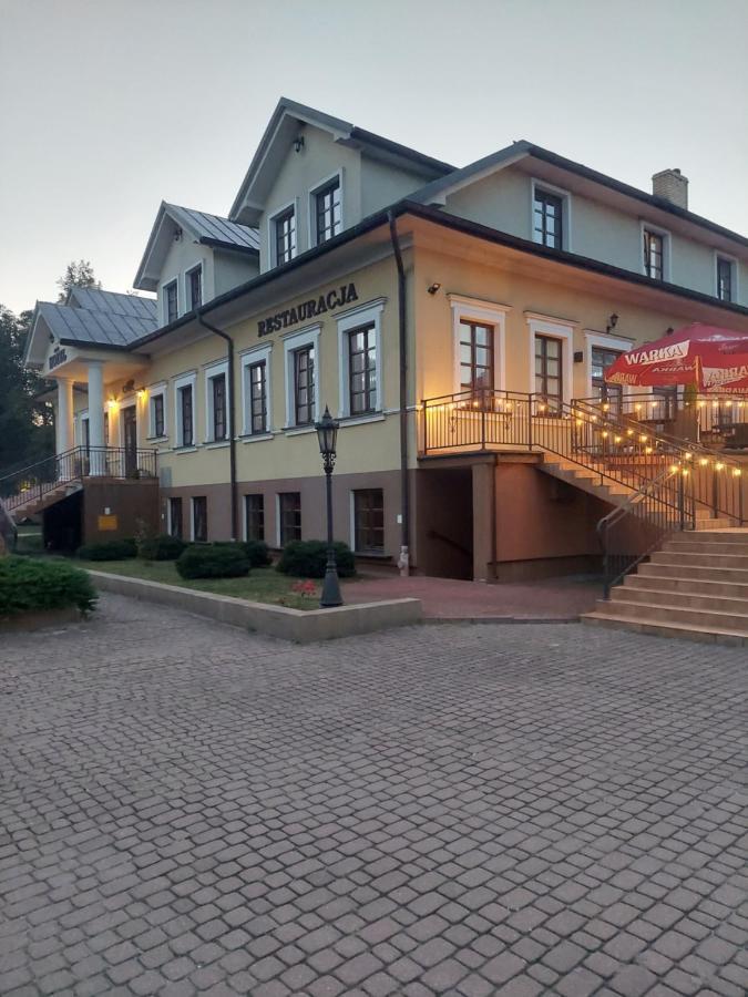 Hotel Rytwiany Bagian luar foto