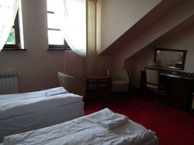 Hotel Rytwiany Bagian luar foto