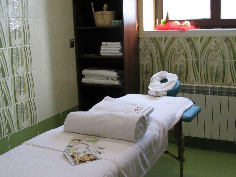 Hotel Rytwiany Bagian luar foto