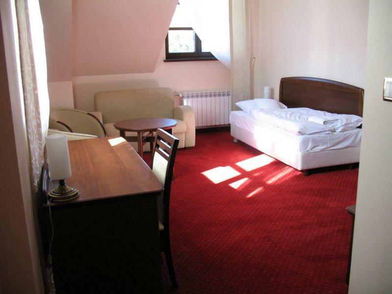 Hotel Rytwiany Bagian luar foto